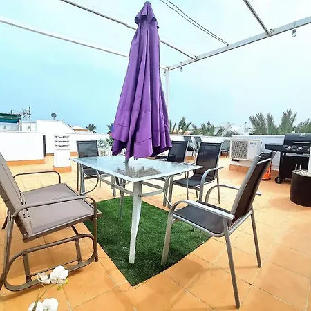 Atico En Puerto Rey Urbanizacion La Aldea Apartment